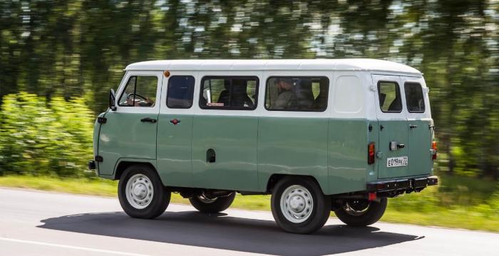 Летом в Крыму представят электромобиль на базе «буханки»