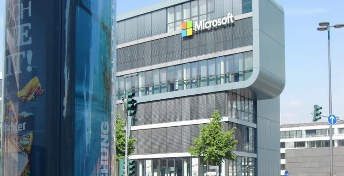 Microsoft предоставит работникам неограниченные отпуска