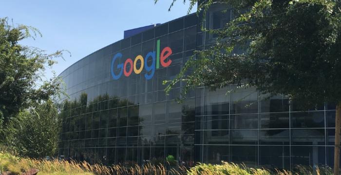 Материнская компания Google уволит 12 тысяч человек