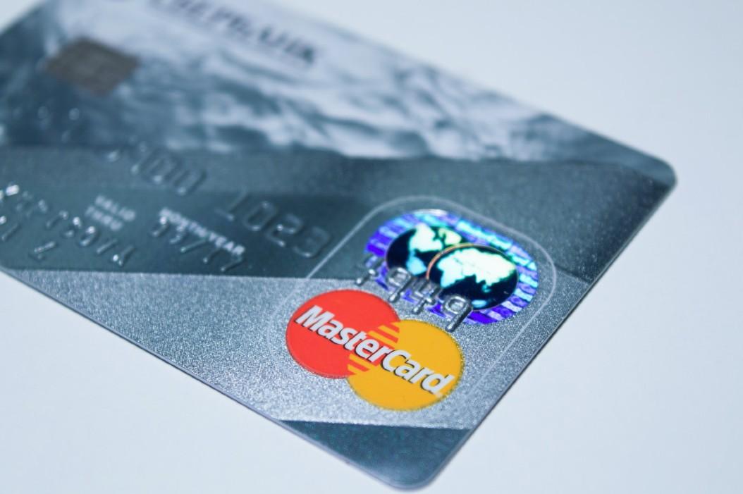 Цифра: сколько миллионов потеряла Mastercard после ухода с российского рынка