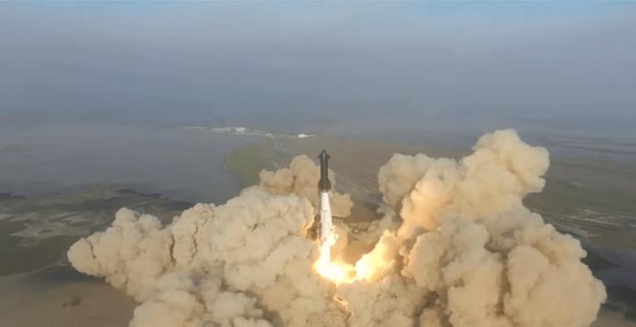 Космический корабль компании SpaceX взорвался после взлета 